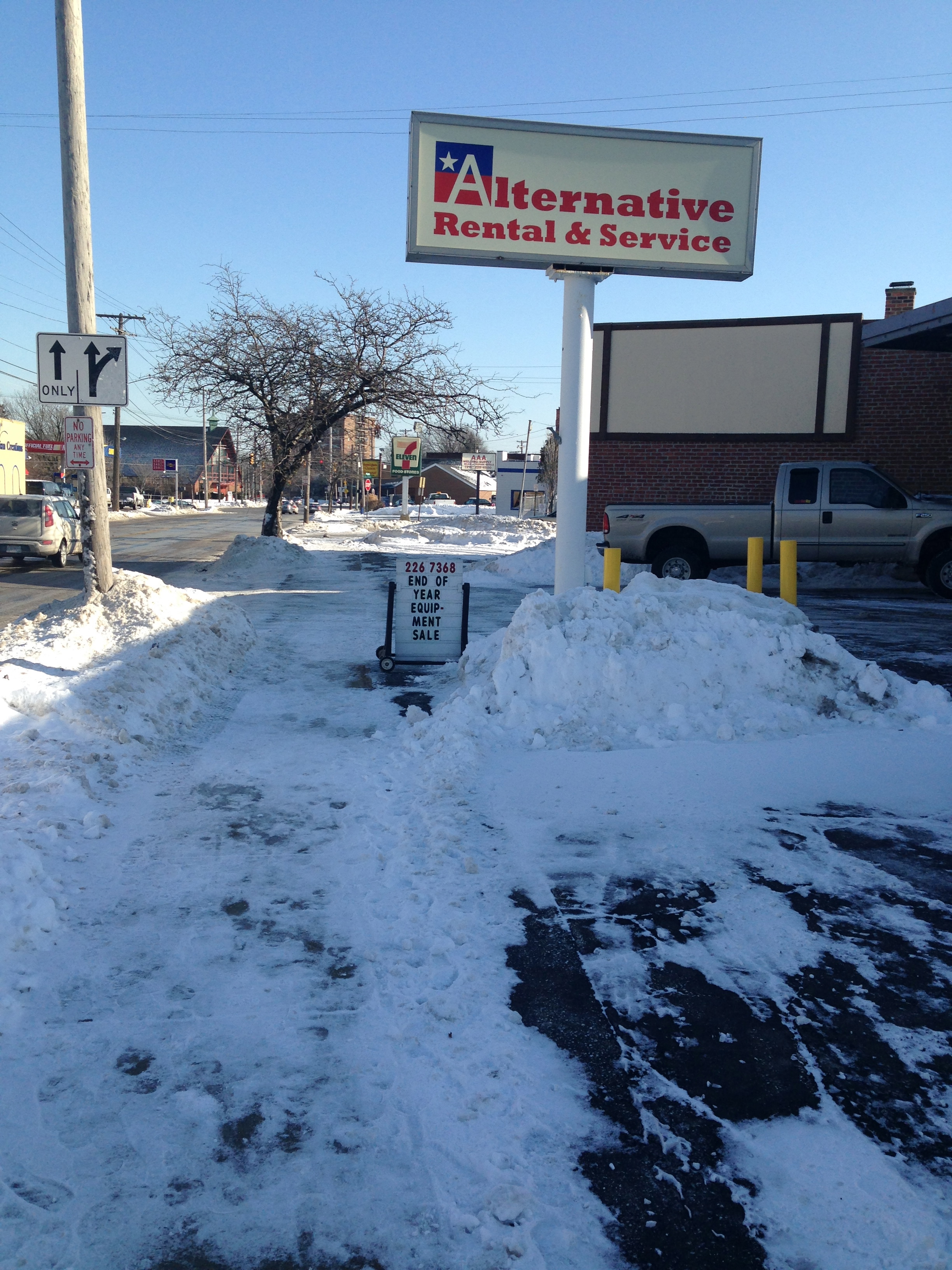 Alternative Rentals on Hilliard and Northland did a good job clearing their sidewalk as well.