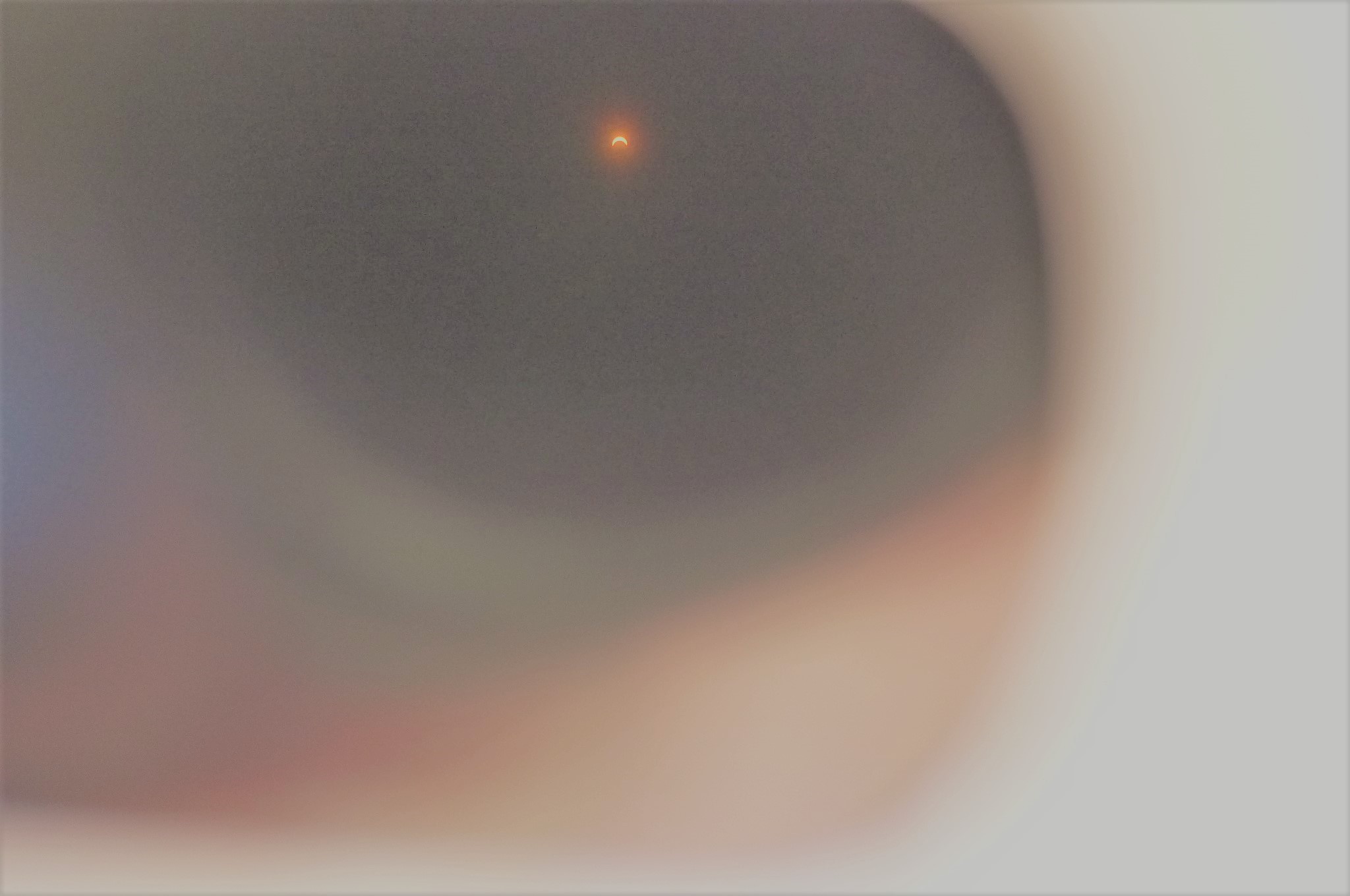 Whose right eye is this, anyway?