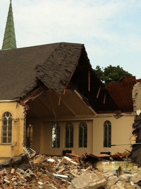 closeopenchurch.jpg