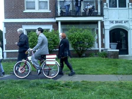 Pee Wee Zombie 1.jpg